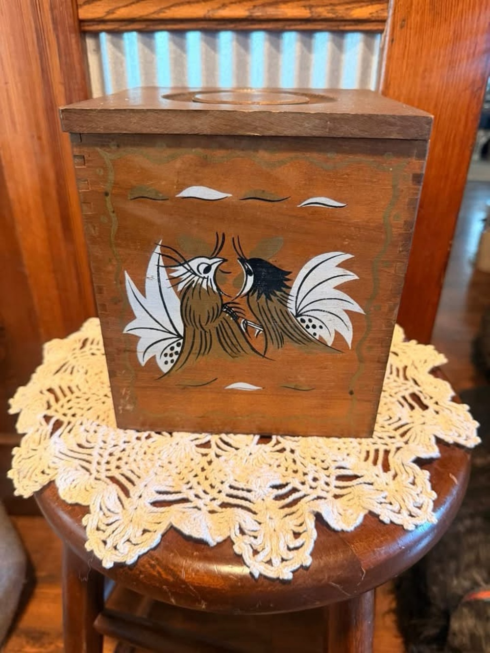 Hand-Painted Wooden Box with Bird Motif - Brown & White